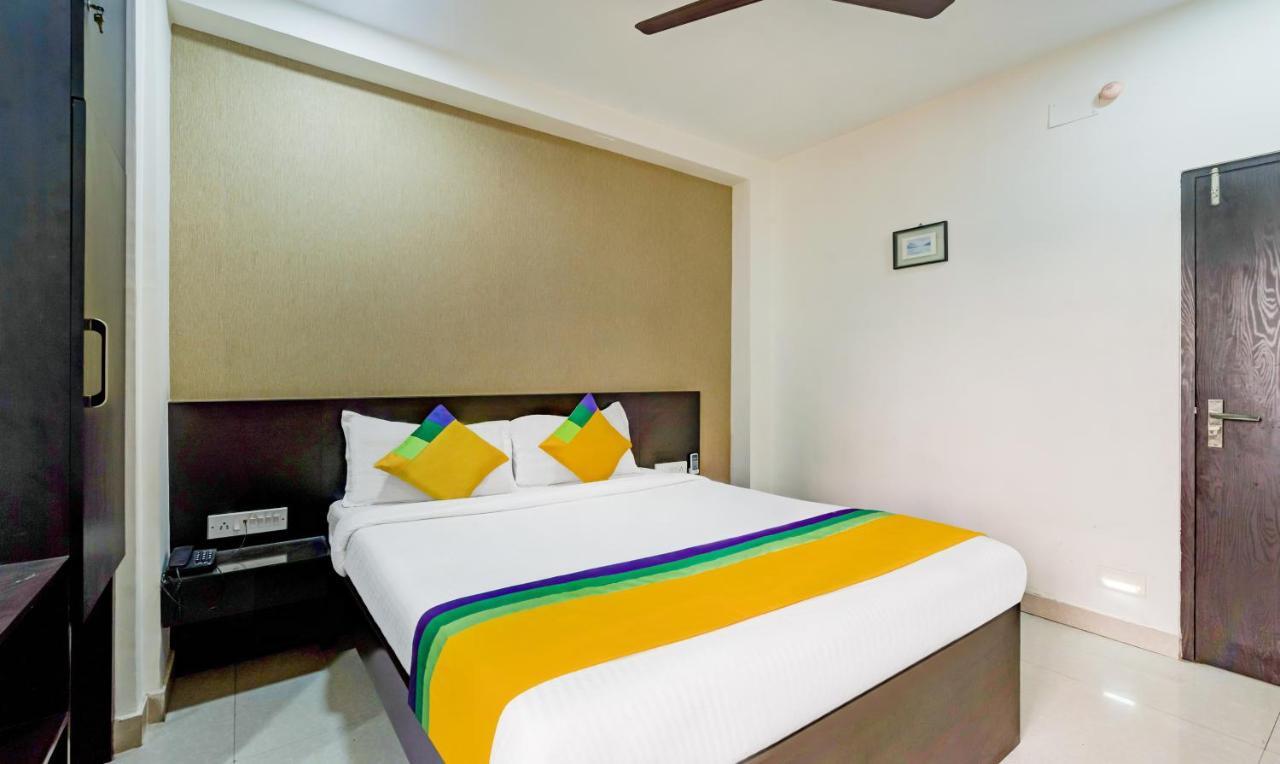 Itsy Hotels Neeranand Plaza コルカタ エクステリア 写真