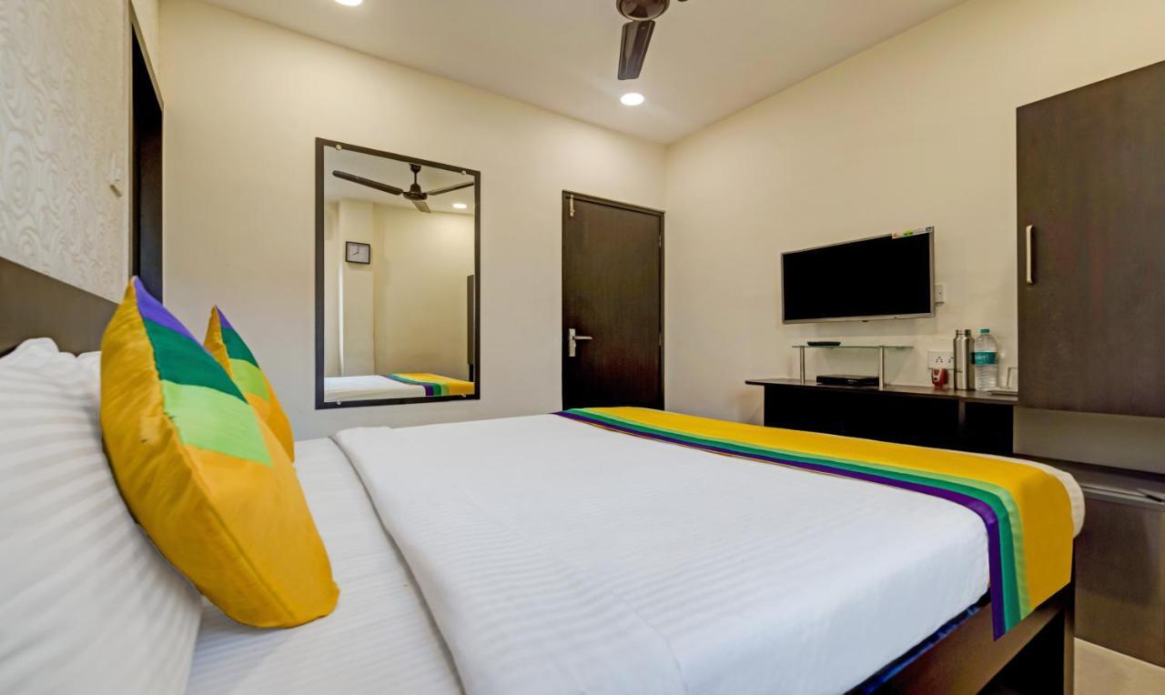 Itsy Hotels Neeranand Plaza コルカタ エクステリア 写真