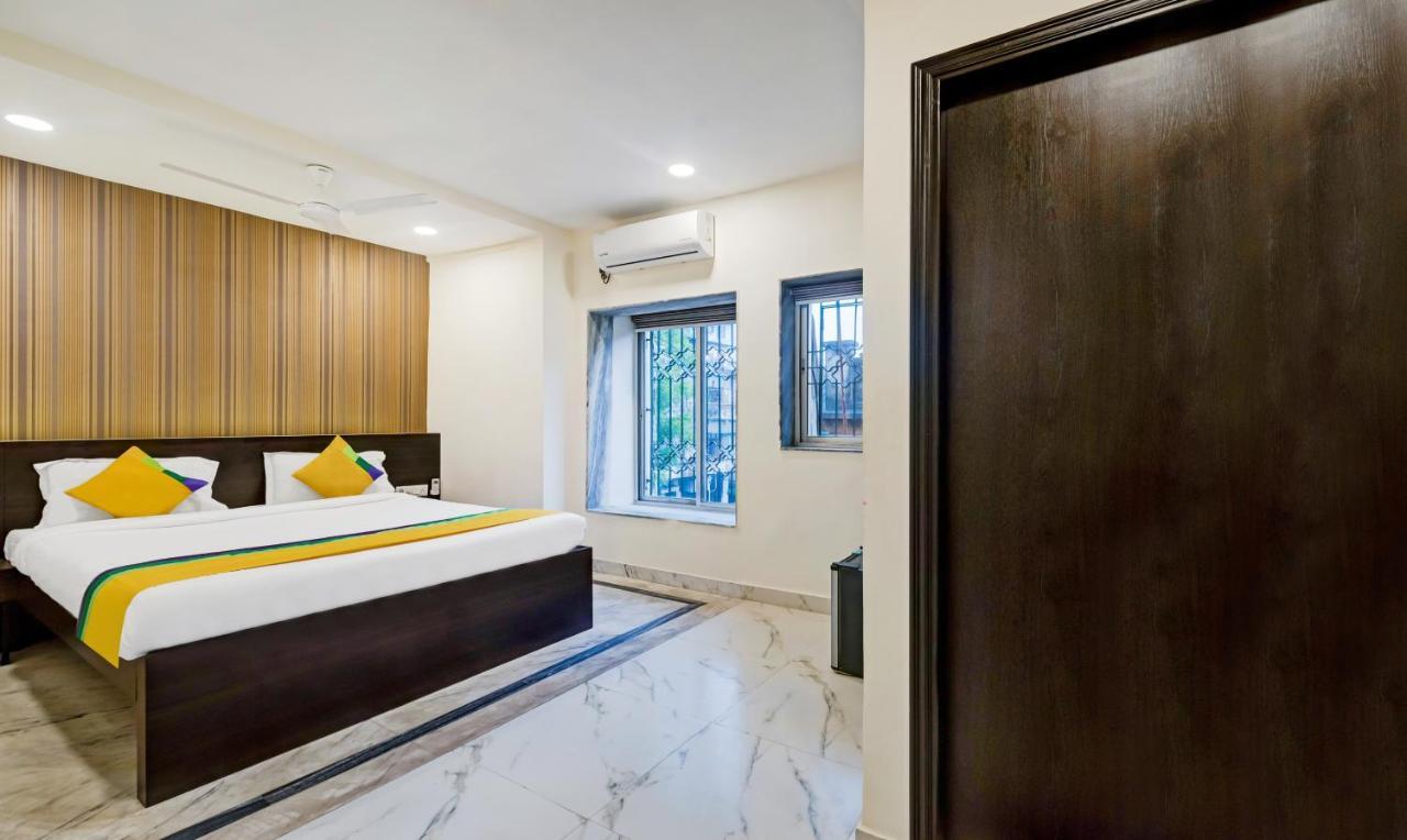 Itsy Hotels Neeranand Plaza コルカタ エクステリア 写真