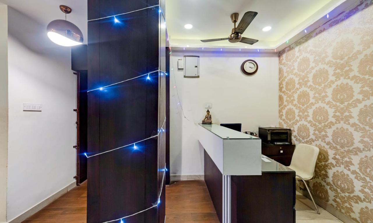 Itsy Hotels Neeranand Plaza コルカタ エクステリア 写真